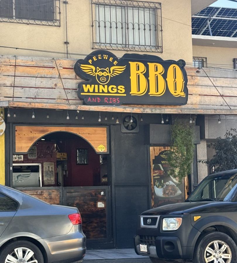 PEEWWE WINGS BBQ
